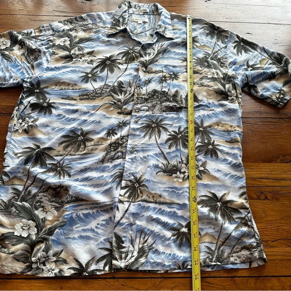 Pierre Cardin Hawaiian Shirt Size Large - Picture 5 of 7